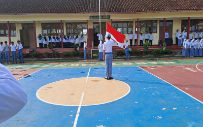 Upacara Bendera Hari Senin - 20 Oktober 2025